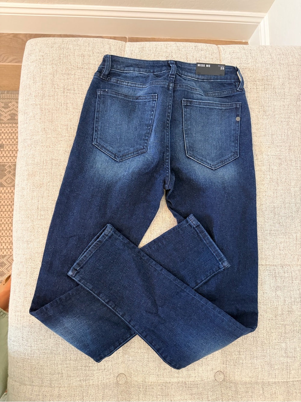 Miss Me Dark Indigo stretch Skinny Jeans Sz 25 NWT